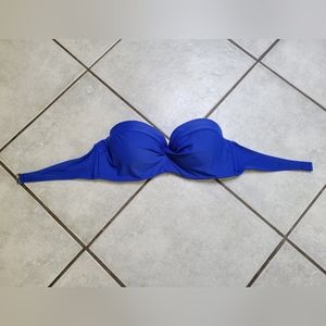 🔹️ George Strapless Swim Top